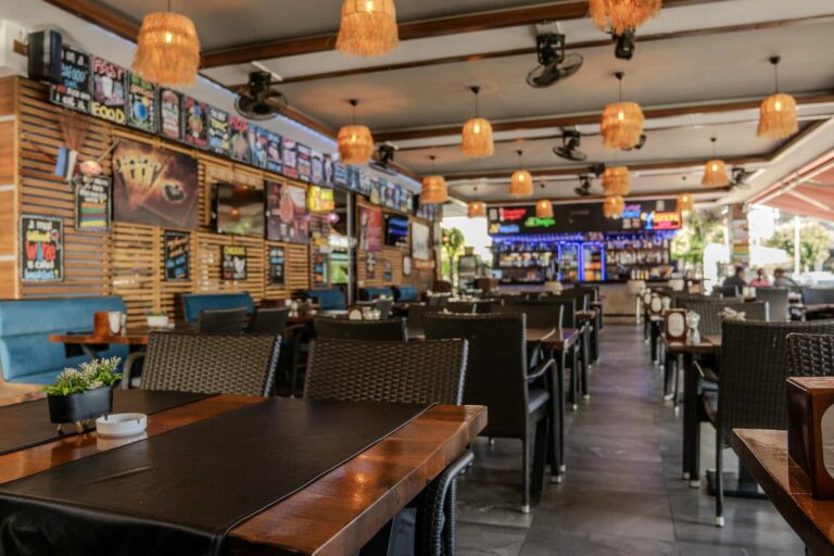 bar (16)