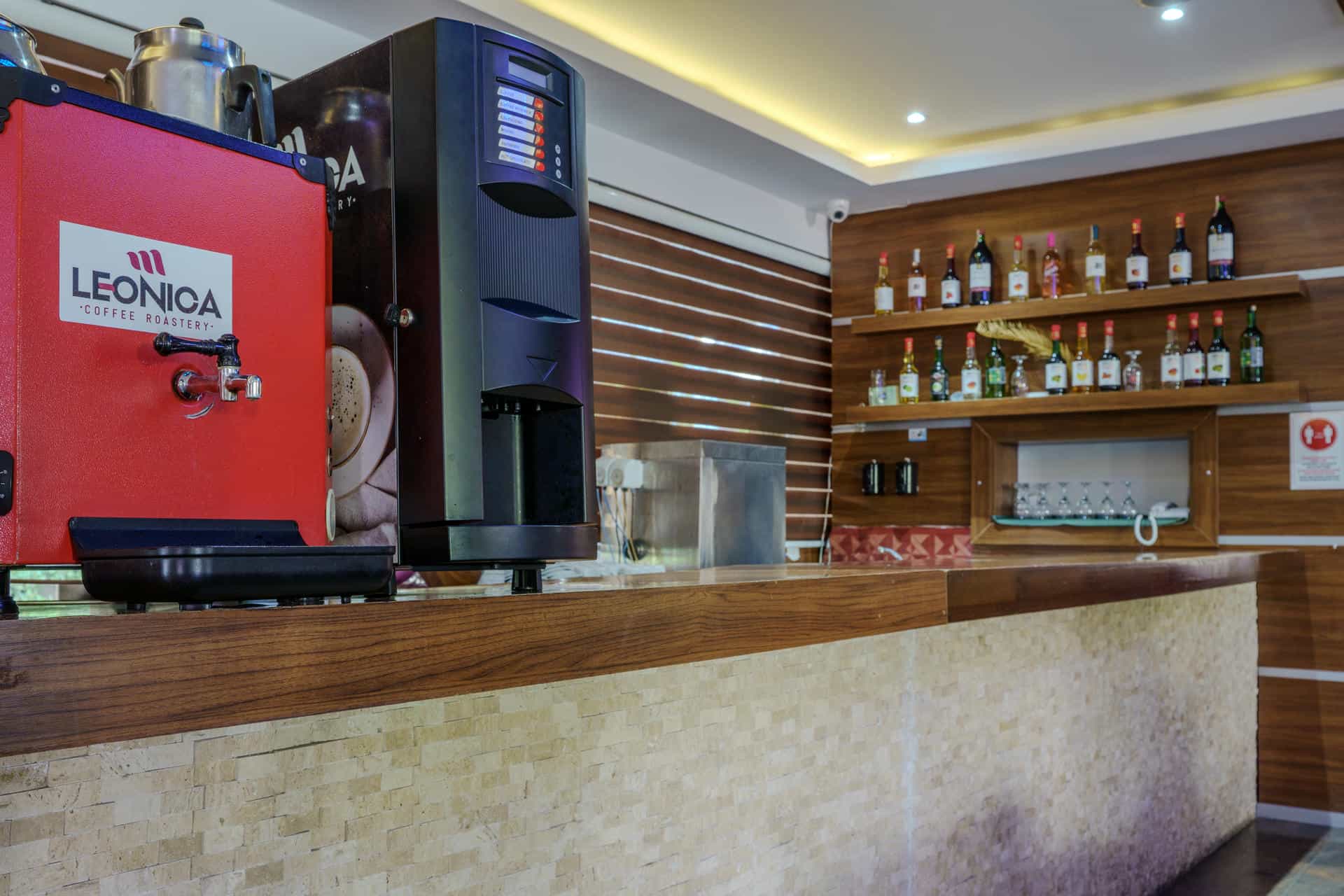 bar (4)